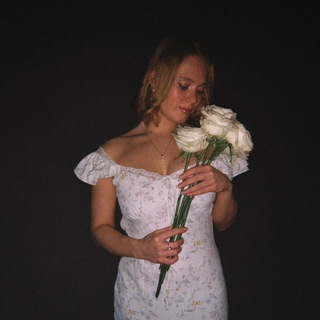 Telegram profile photo for Бедная Лена