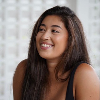 Telegram profile photo for Изумруд || travel, ed tech, eng
