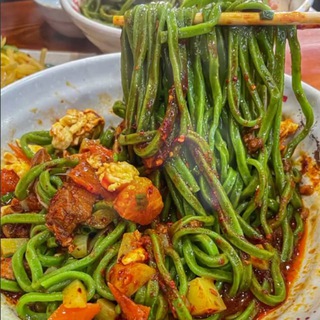 Telegram profile photo for 菠菜面实拍图