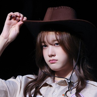 Telegram profile photo for KPOPFAP
