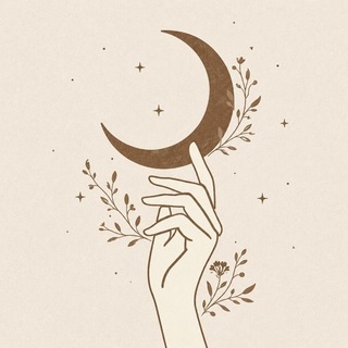 Telegram profile photo for Книжный артхаус ☽ Дарья Райнер