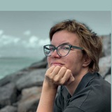 Telegram profile photo for человек (не) остров
