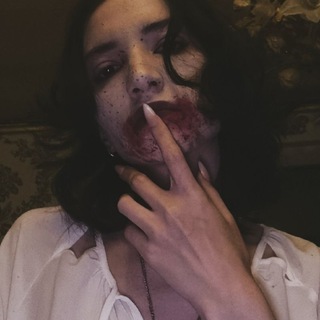 Telegram profile photo for 𓋹 the vampire xiaolong | 蓝小龙