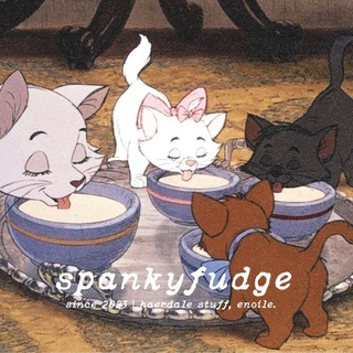 Telegram profile photo for spankyfudge ..🫐🐈⬛️
