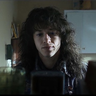 Telegram profile photo for АРХИВ!! |「🦇🎸」|| eddie munson кафее!!*