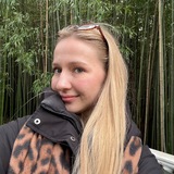 Telegram profile photo for Пчёлка Майя🐝