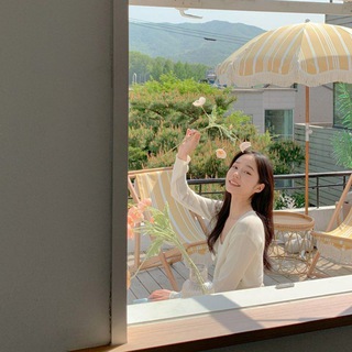 Telegram profile photo for Roh Yoonseo.