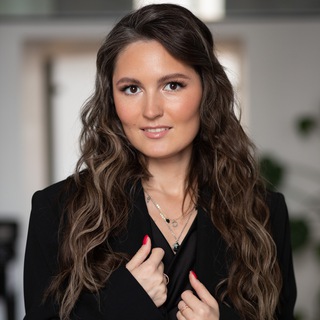 Telegram profile photo for Инвестиционный Квадрат. 4 элемента вашей прибыли