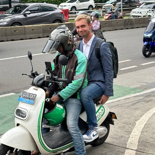 Telegram profile photo for Чужак в чужой стране