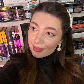 Telegram profile photo for Оля_жизнь_и_книги ✨