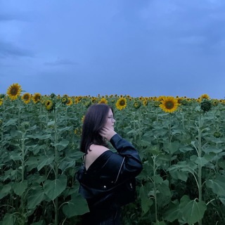 Telegram profile photo for где-то между кофе и закатом.