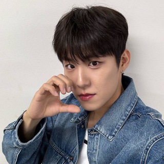 Telegram profile photo for rvrose ♡ oneus☼ab6ix | slow