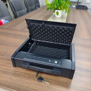 Telegram profile photo for Сейфы кейсы для GUNoff