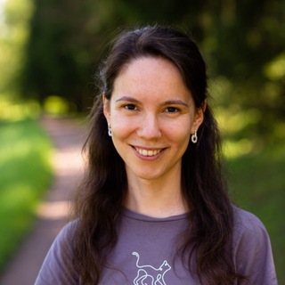Telegram profile photo for English with Kate