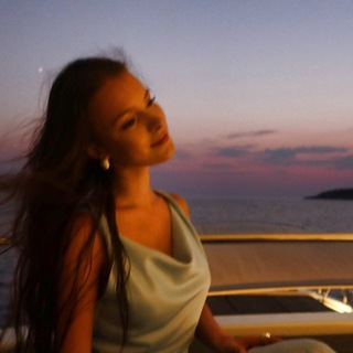 Telegram profile photo for 𝑬𝑺𝑶𝑳𝑳𝑰𝑴