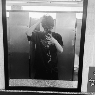 Telegram profile photo for 对的人错的场景