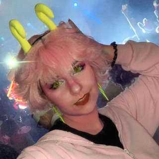 Telegram profile photo for ·. 𝓜𝓲𝓬𝓱𝓮𝓵𝓵𝓮_𝓒𝓸𝓼 .·~