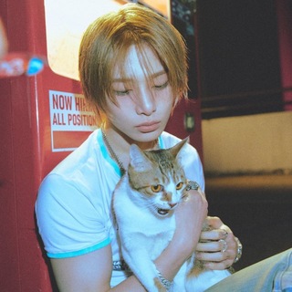 Telegram profile photo for hold my hand 0325
