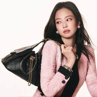 Telegram group profile photo for FASHIONISTA๐๐๐๐๐