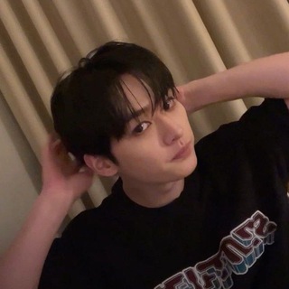 Telegram profile photo for 𝗅︎𝖾𝖾 ' 𝗂𝗇︎𝖿︎𝗈