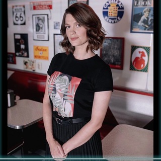 Telegram profile photo for Мария Маркова | Женский стендап