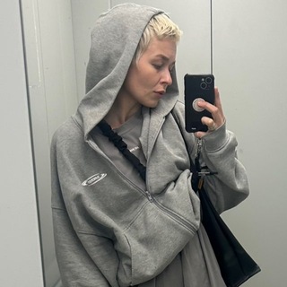 Telegram profile photo for Марьяна, начни с головы