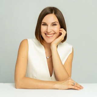 Telegram profile photo for Ангелина Свиридова | Полезные заметки 📝