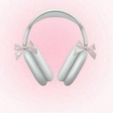 Telegram profile photo for 𝓢𝓽𝓪𝓻𝓼 𝓿𝓸𝓲𝓬𝓮