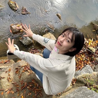Telegram profile photo for ʚ авуриня в картоне ɞ