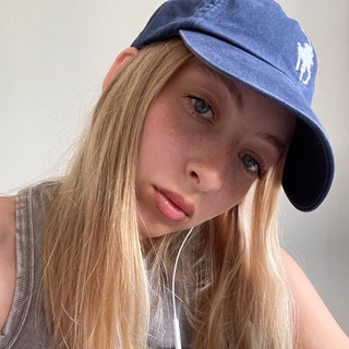 Telegram profile photo for linn's girlhood