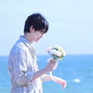 Telegram profile photo for LIKA KIM on vibe 【小魏】
