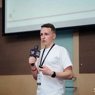 Telegram profile photo for Макс, нужны лиды!
