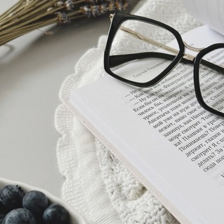 Telegram profile photo for Books and foto (Читаю фотографируя)