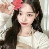 Telegram profile photo for •paulette | kpop shop 🫶🤍