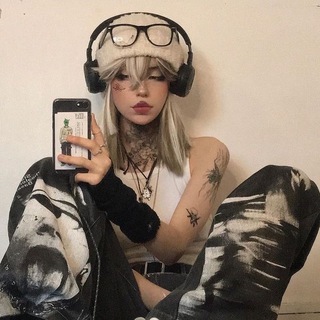 Telegram profile photo for Y2K Wildberries/Ozon 🍒