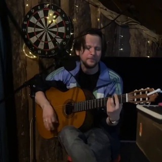 Telegram profile photo for СЛОМАННЫЙ ДИВАН 🎸❤️🩹