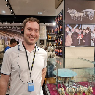 Telegram profile photo for 🩸Бизнес с Китаем | Игорь Терновский