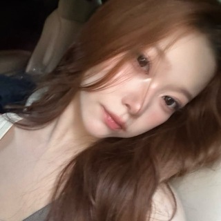 Telegram profile photo for Lama ❕ K-pop stickers ⌇ Кпоп стикеры