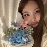 Telegram profile photo for nayeon stickers стикеры с Наён