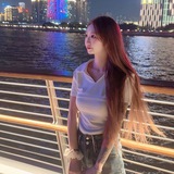 Telegram profile photo for 巨乳少妇-学生妹-汽车租售服务-厕所信拍-皮卡车PKC-酒店自拍-龙虎游戏-自慰视频-开云体育-黄色直播