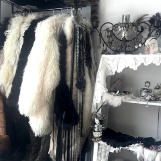 Telegram profile photo for noir boutique