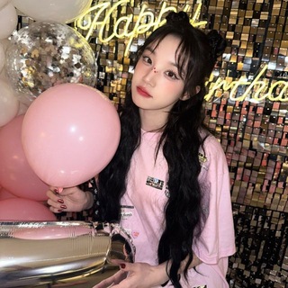 Telegram profile photo for 🔒 КАМБЕК Song Yuqi