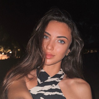 Telegram profile photo for Dasha's diary