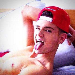 Telegram profile photo for ๐ง๐ปโโ๏ธ๐ต โณโฝ ๐๐๐๐๐๐ฃ ๐๐ฟ๐ผ๐๐ฝโsโน Daily Gay Teens