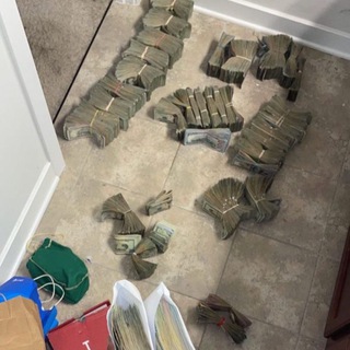 Telegram group profile photo for SECURE🇺🇸THA💰BAG🤞💯