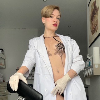 Telegram profile photo for Das Leben der Leila Rose Wilde