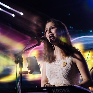 Telegram profile photo for 𝐏.𝐒.𝐋𝐢𝐲𝐚 - музыка, фото/видео, истории из жизни 🎹📷