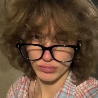 Telegram profile photo for WEEPING FAMILY