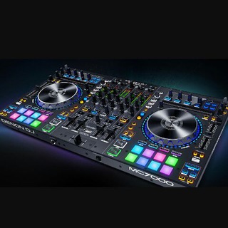 Telegram profile photo for 🎧🎵Electronic music.📻