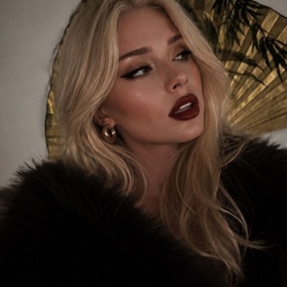 Telegram profile photo for книжная демоница.)